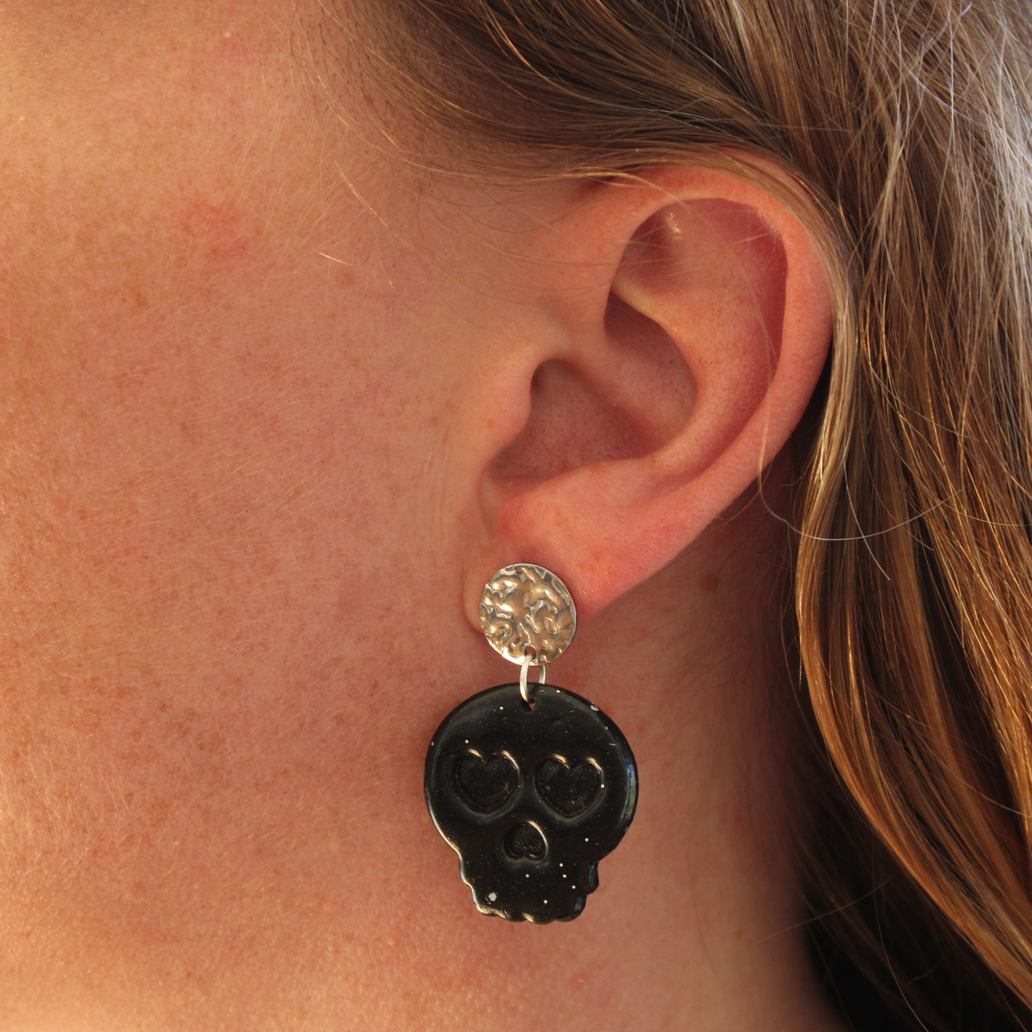 Boucles d'oreilles Tête de mort Noir