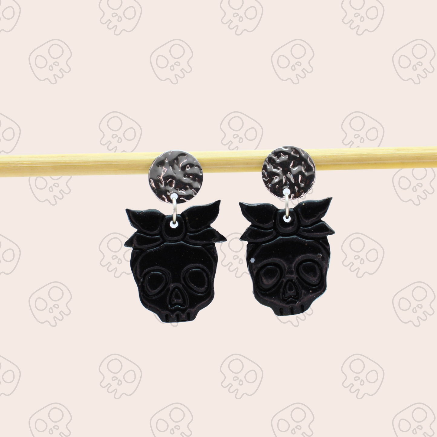 Boucles d'oreilles Tête de mort Noir