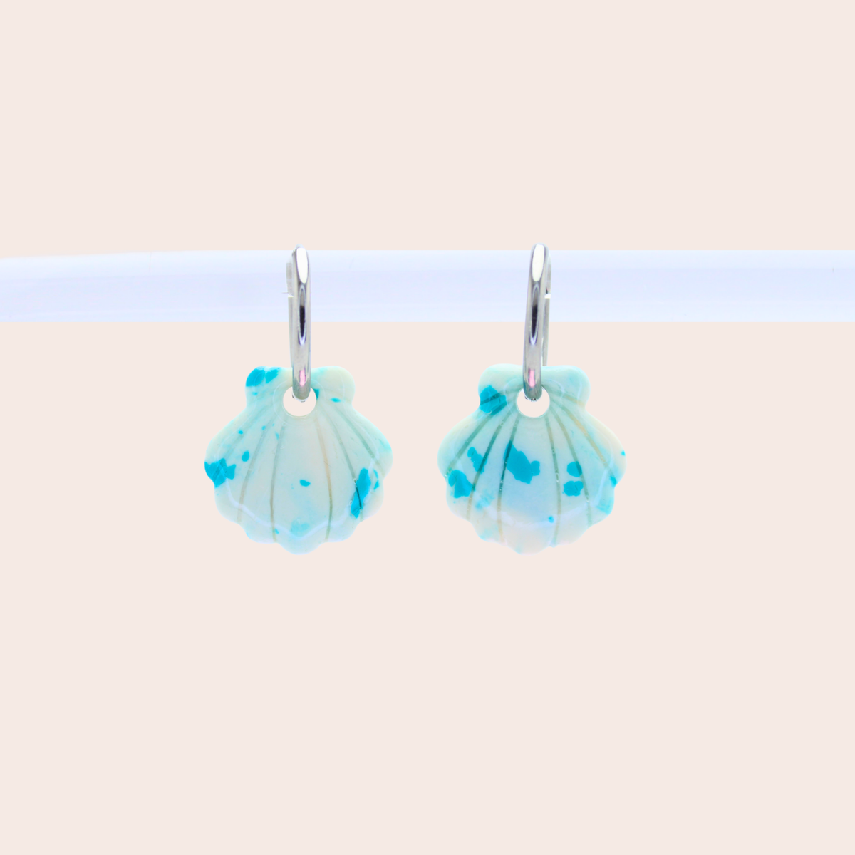 Boucles d'oreilles KOS