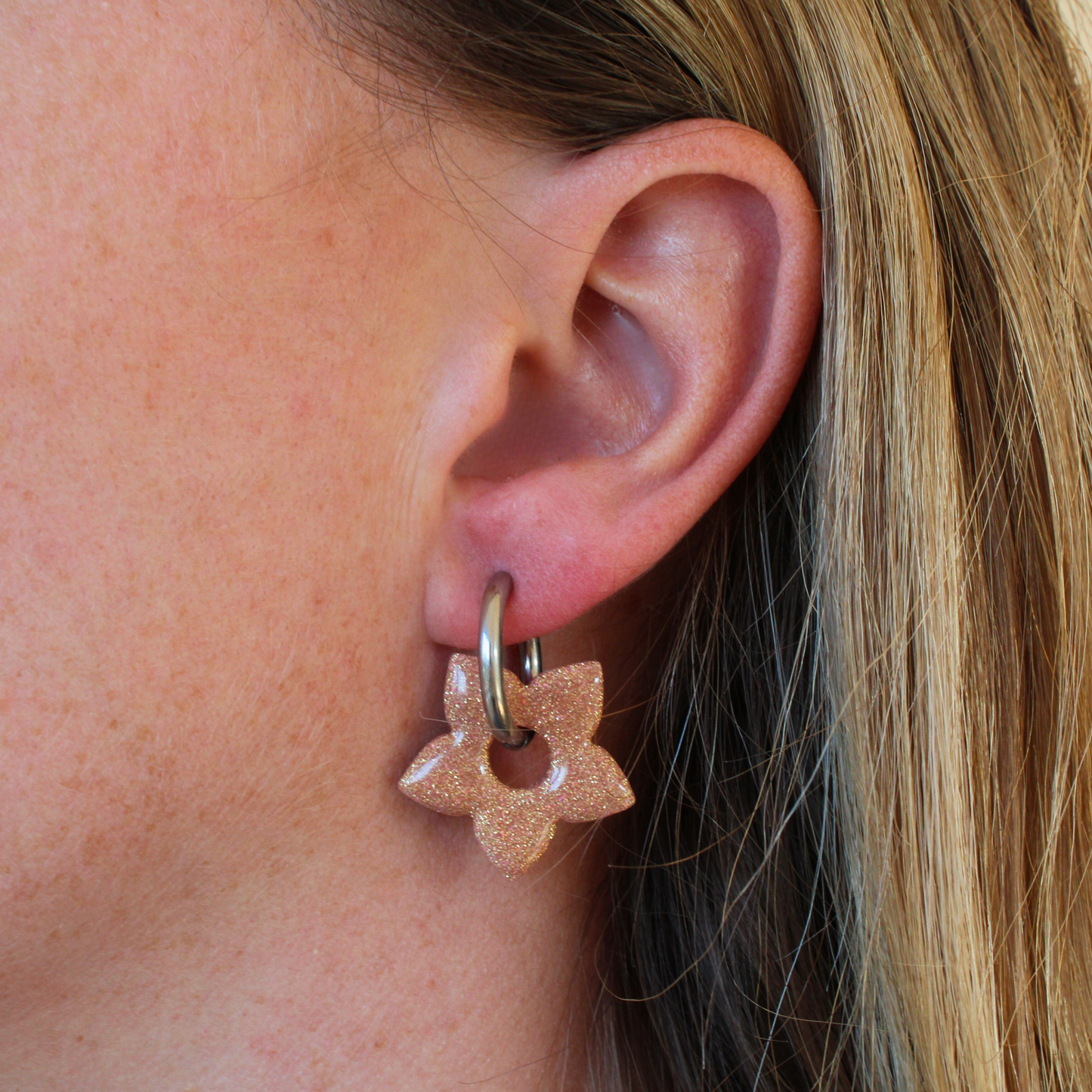 Boucles d'oreilles Rose Paillettes